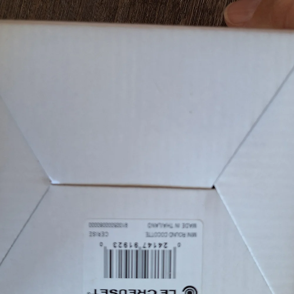 Le Creuset Red Mini Cocotte - Picture 8 of 8